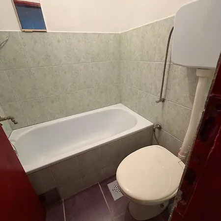 Chalé 112 Year Old Heritage Home-mountain Views- Gorazde